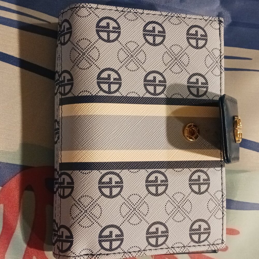Brand new giani bernini